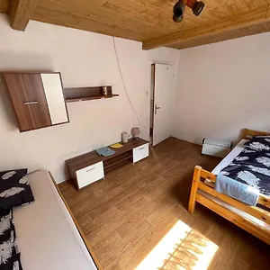 https://bollgarten-2.topcolognehotels.com